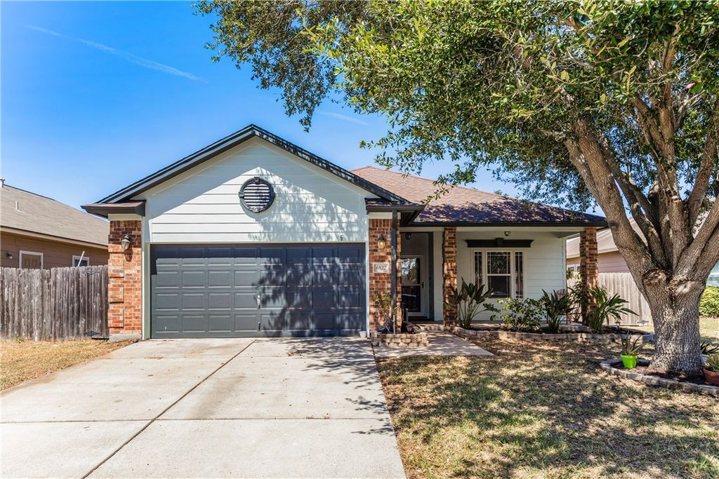 6522 Purplewing Dr, Corpus Christi, TX 78414 — photo 2