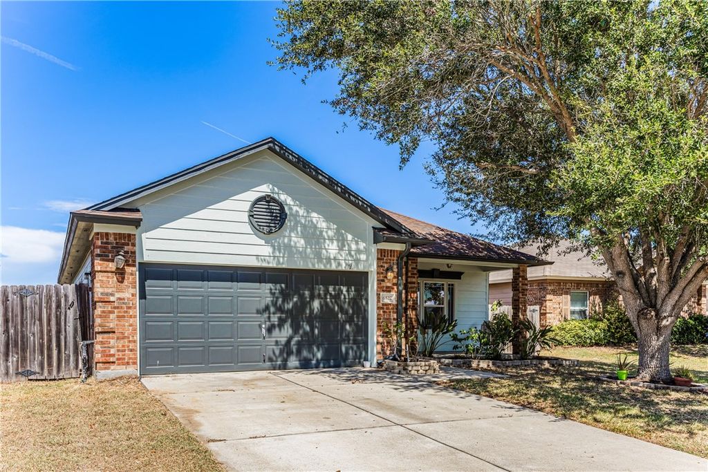 6522 Purplewing Dr, Corpus Christi, TX 78414 — photo 3