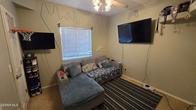 6356 MITZI BOND, El Paso, TX 79932