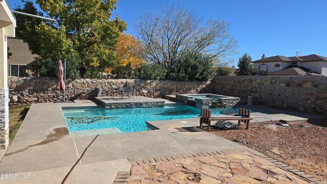 6356 MITZI BOND, El Paso, TX 79932