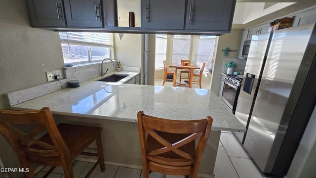 6356 MITZI BOND, El Paso, TX 79932