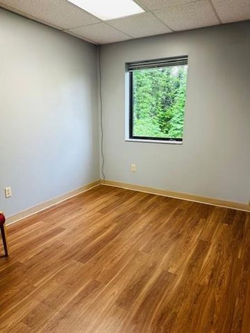 5676 Steubenville Pike., Robinson Twp, PA 15136