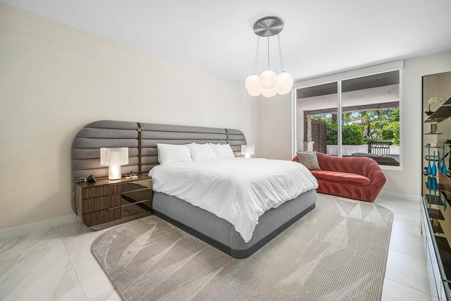 220 SE Mizner Boulevard 205, Boca Raton, FL 33432