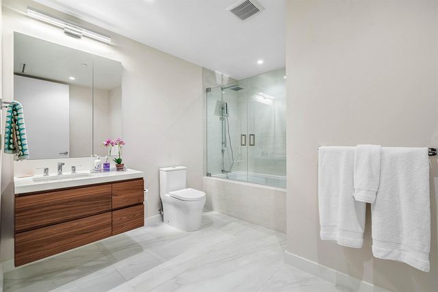 220 SE Mizner Boulevard 205, Boca Raton, FL 33432