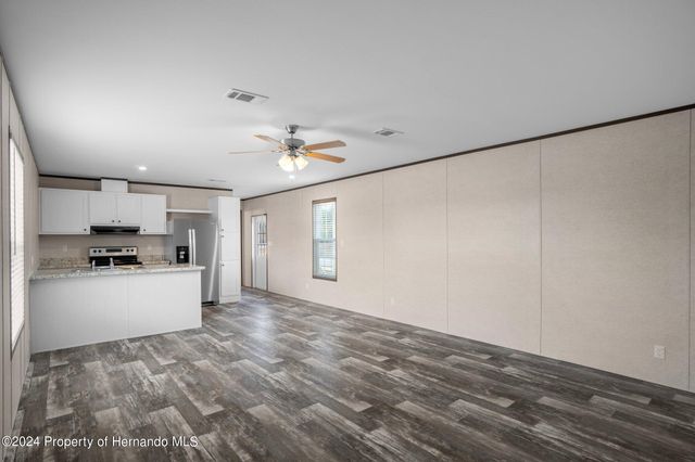 5122 Miami Avenue, Brooksville, FL 34604