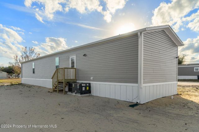 5122 Miami Avenue, Brooksville, FL 34604