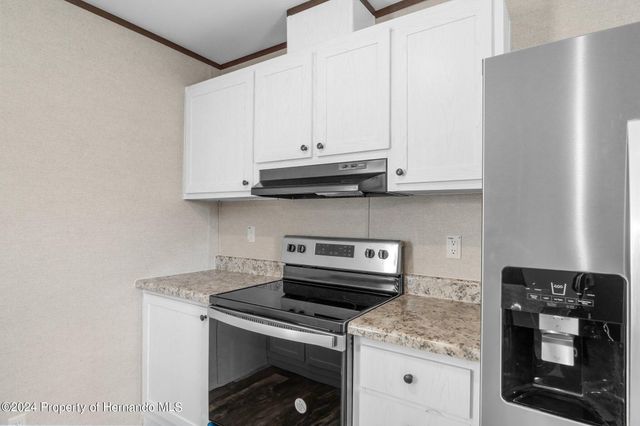 5122 Miami Avenue, Brooksville, FL 34604