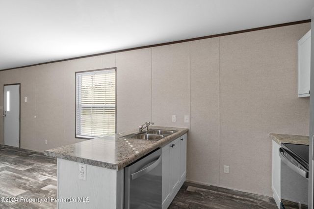 5122 Miami Avenue, Brooksville, FL 34604