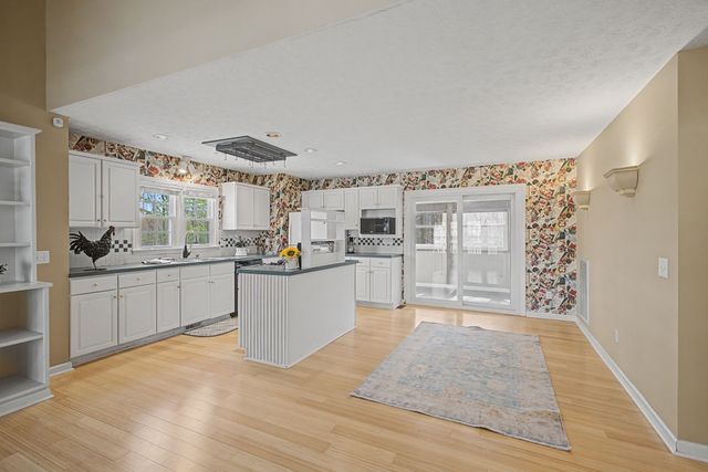 1081 Ridgecrest Dr, Kingston Springs, TN 37082