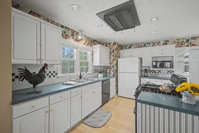 1081 Ridgecrest Dr, Kingston Springs, TN 37082