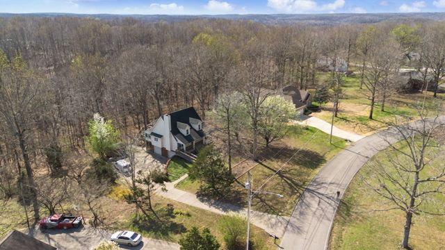 1081 Ridgecrest Dr, Kingston Springs, TN 37082