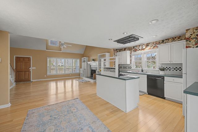 1081 Ridgecrest Dr, Kingston Springs, TN 37082