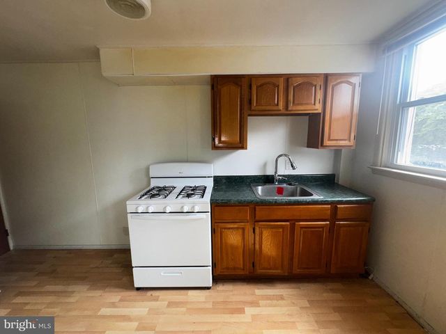 5105 LEIPER ST, Philadelphia, PA 19124
