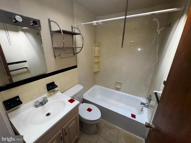 5105 LEIPER ST, Philadelphia, PA 19124