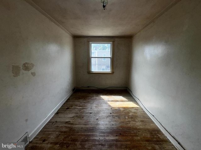 5105 LEIPER ST, Philadelphia, PA 19124