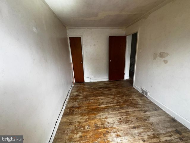 5105 LEIPER ST, Philadelphia, PA 19124