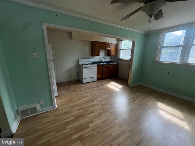 5105 LEIPER ST, Philadelphia, PA 19124
