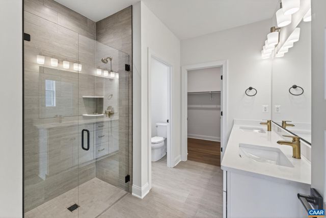 34E ASHLIN COVE, Charlottesville, VA 22901