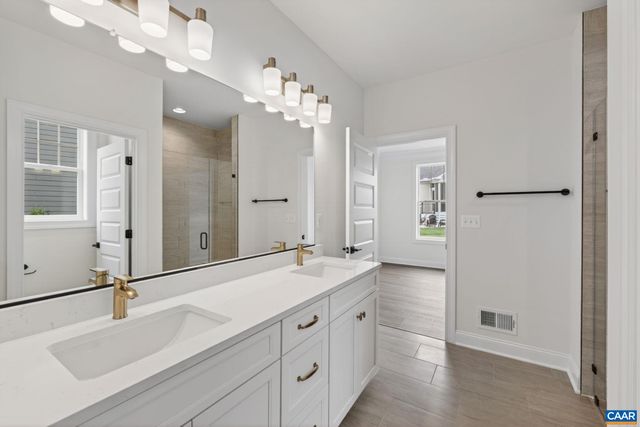 34E ASHLIN COVE, Charlottesville, VA 22901