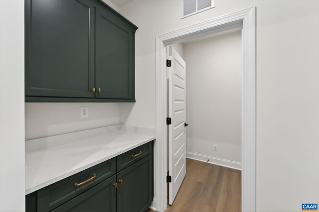 34E ASHLIN COVE, Charlottesville, VA 22901