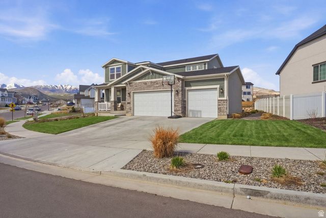 13012 S TWISTED OAK DR, Herriman, UT 84096