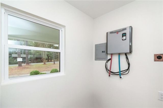 421 Mcqueen Avenue, Mobile, AL 36609