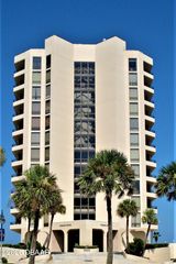 3023 S Atlantic Ave Apt 203, Daytona Beach, FL 32118