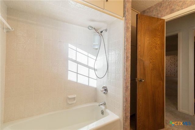 3065 Summit Drive, Belton, TX 76513