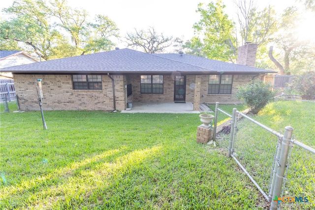 3065 Summit Drive, Belton, TX 76513