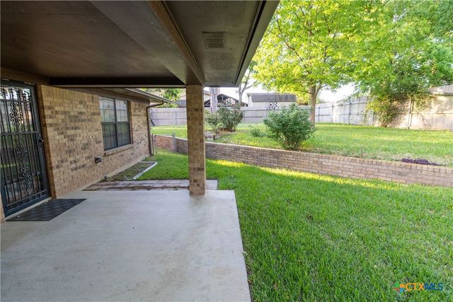 3065 Summit Drive, Belton, TX 76513