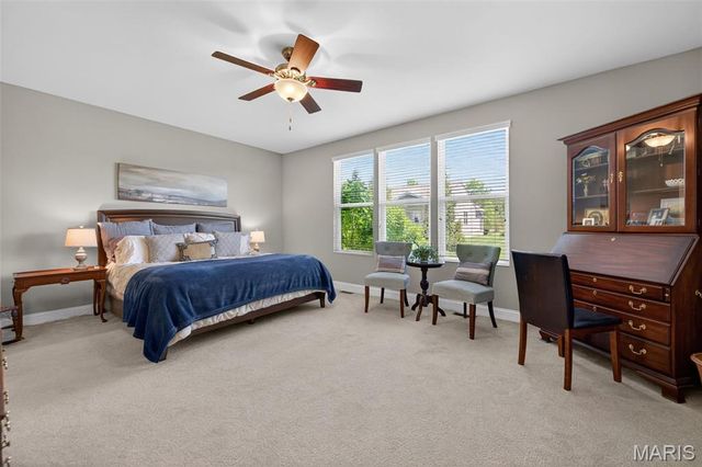 607 Falconcrest Drive, Lake St Louis, MO 63367