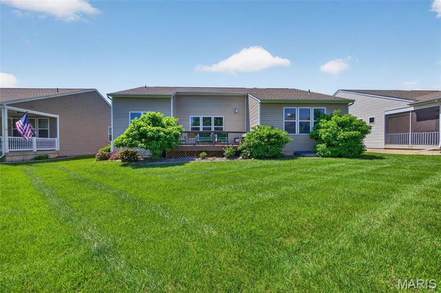 607 Falconcrest Drive, Lake St Louis, MO 63367
