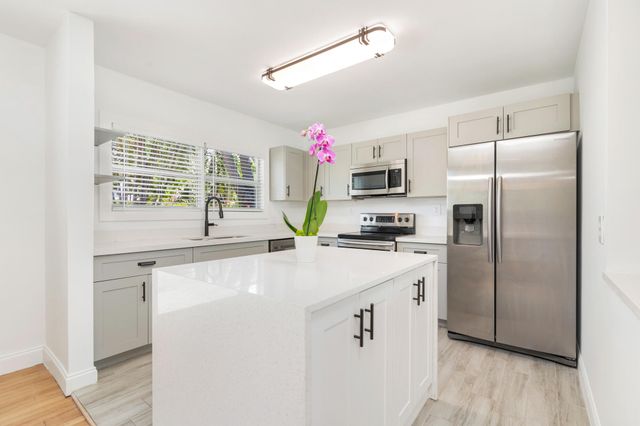 304 Wellesley Drive, Lake Worth Beach, FL 33460