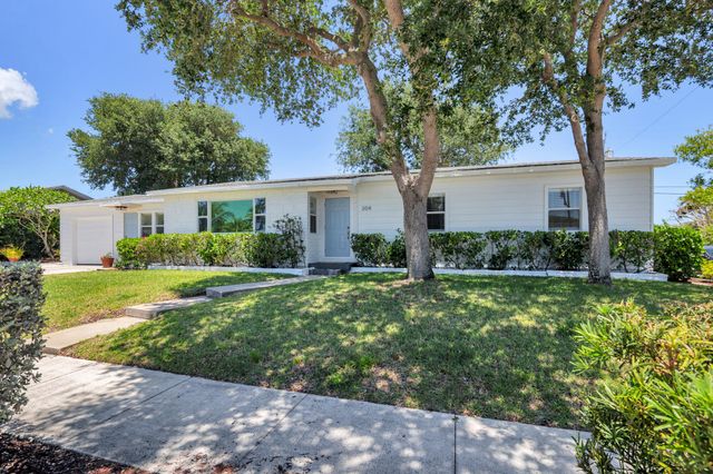 304 Wellesley Drive, Lake Worth Beach, FL 33460