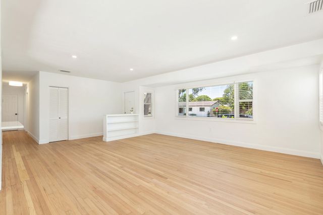 304 Wellesley Drive, Lake Worth Beach, FL 33460