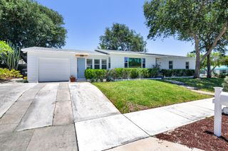304 Wellesley Drive, Lake Worth Beach, FL 33460