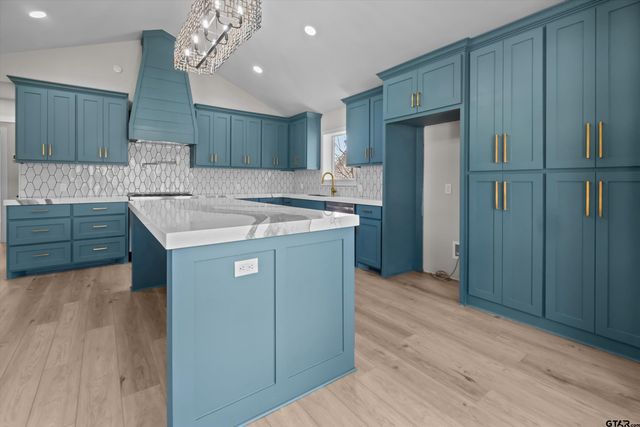 3708 Lake Vista, Tyler, TX 75707