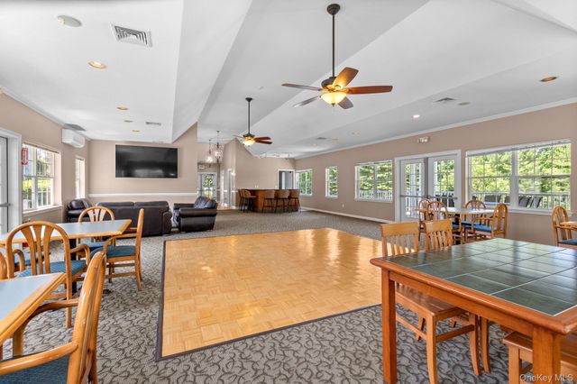 104 Sparrow Ridge Road 20C, Carmel, NY 10512