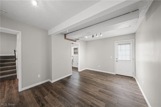 9870 Short Drive, Windham, OH 44288