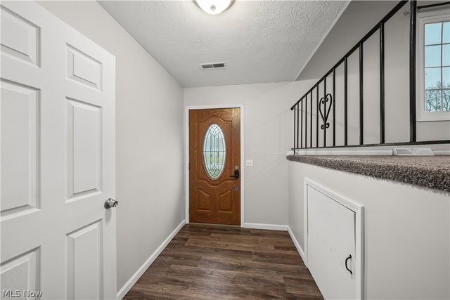 9870 Short Drive, Windham, OH 44288