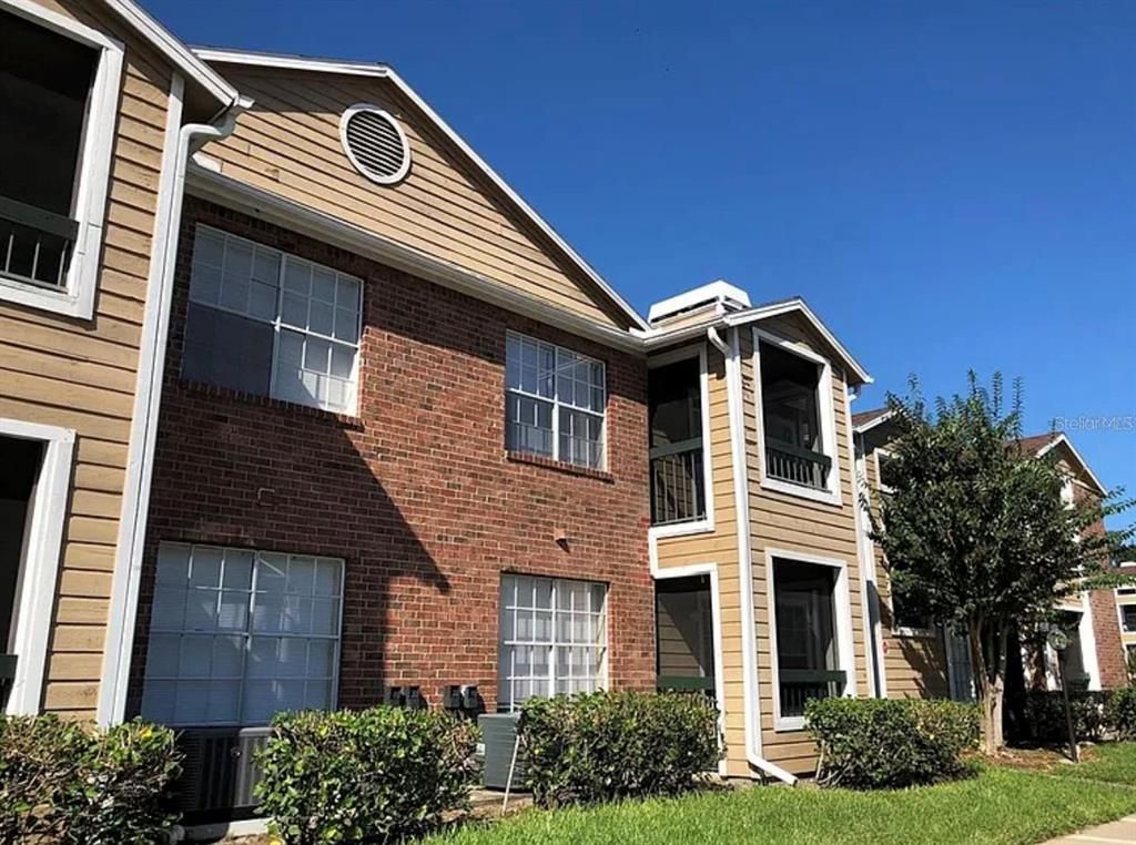 Image 1 of property listing at 4350 PERKINSHIRE LANE 204, Orlando, FL 32822