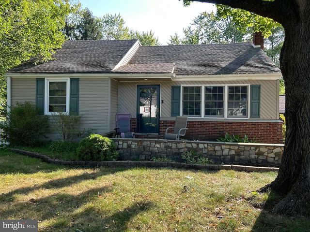219 W MORELAND AVE, Hatboro, PA 19040