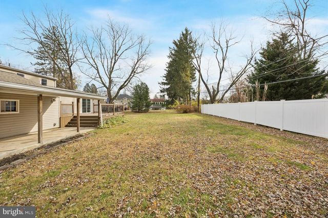 219 W MORELAND AVE, Hatboro, PA 19040