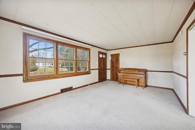 219 W MORELAND AVE, Hatboro, PA 19040