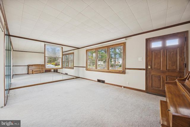 219 W MORELAND AVE, Hatboro, PA 19040