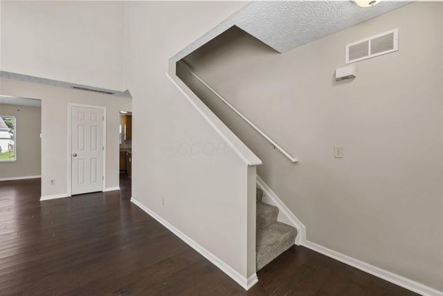 9175 Misty Dawn Drive, Columbus, OH 43240