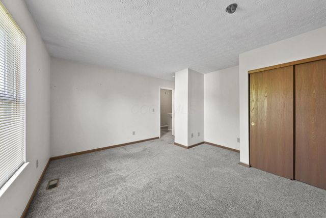 9175 Misty Dawn Drive, Columbus, OH 43240