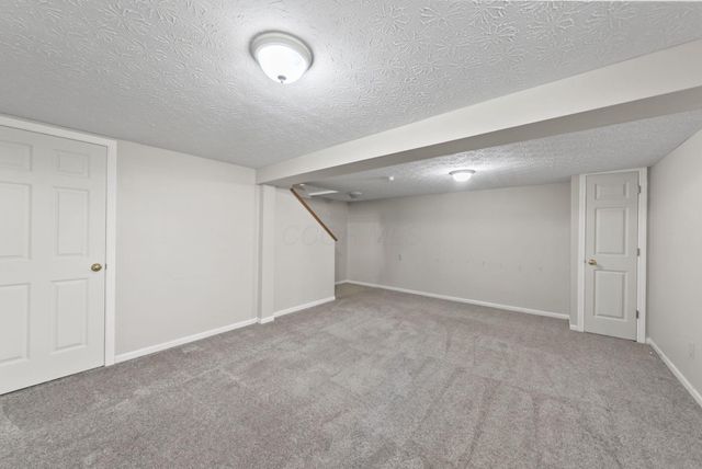 9175 Misty Dawn Drive, Columbus, OH 43240