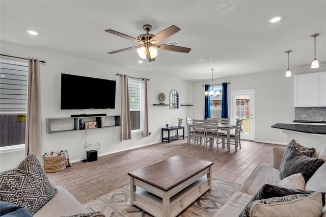 364 Gustaf TRL, Kyle, TX 78640