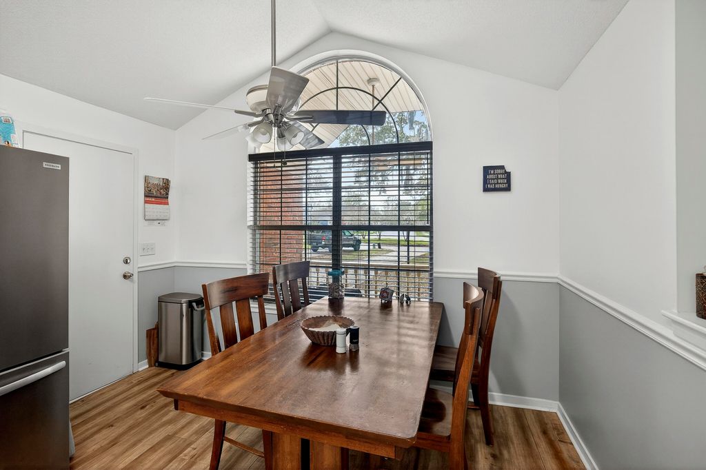 Image 10 of property listing at 2358 Park Stone Drive, Charleston, SC 29414